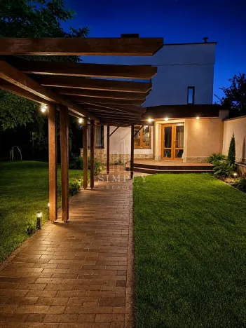 Prodej vily, Všestudy, 120 m2