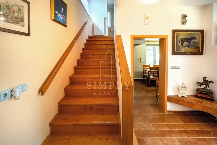 Prodej vily, Všestudy, 120 m2