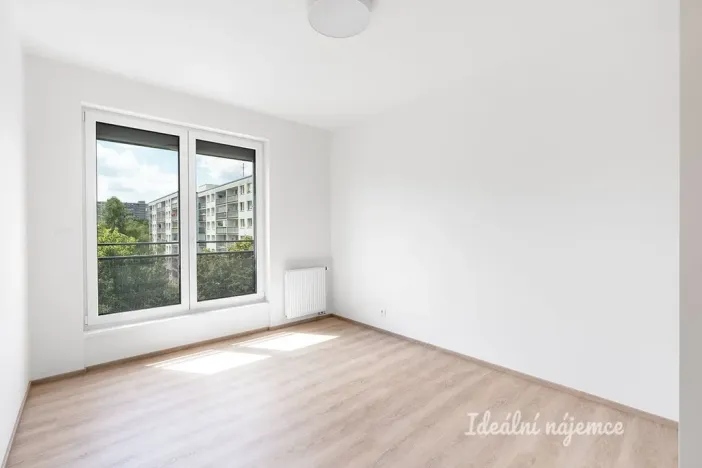 Pronájem bytu 3+kk, Praha - Háje, Sochorcova, 77 m2