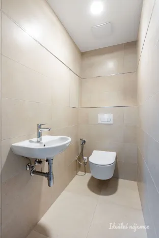 Pronájem bytu 3+kk, Praha - Háje, Sochorcova, 77 m2