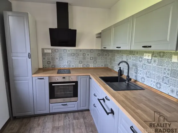 Pronájem bytu 2+kk, Třinec, kpt. Nálepky, 54 m2