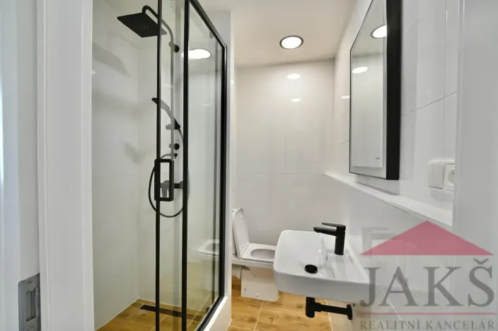 Pronájem bytu 1+1, Telč - Telč-Staré Město, Radkovská, 33 m2