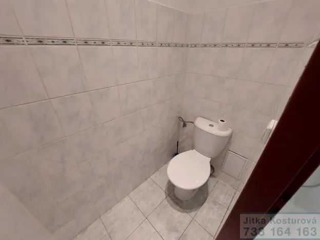Pronájem bytu 2+kk, Krnov - Pod Cvilínem, Opavská, 46 m2