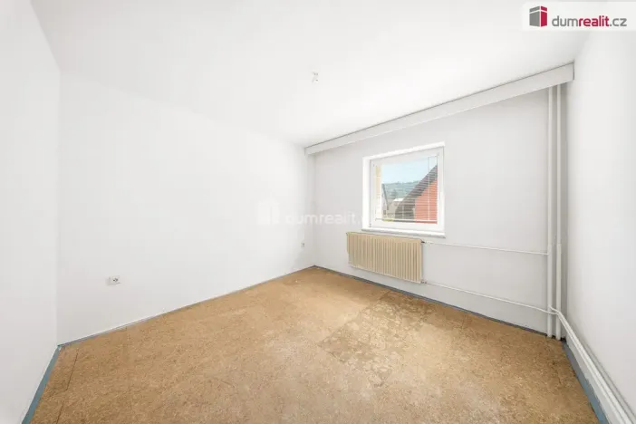 Prodej rodinného domu, Karlovice, 220 m2