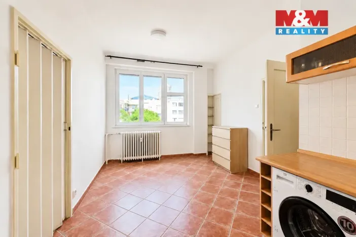 Prodej bytu 1+1, Praha - Vinohrady, Hollarovo náměstí, 43 m2