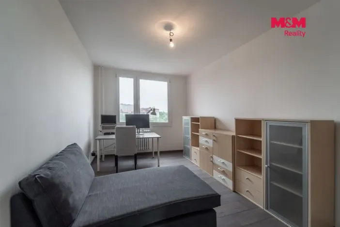 Prodej bytu 4+1, Praha - Černý Most, Bojčenkova, 104 m2