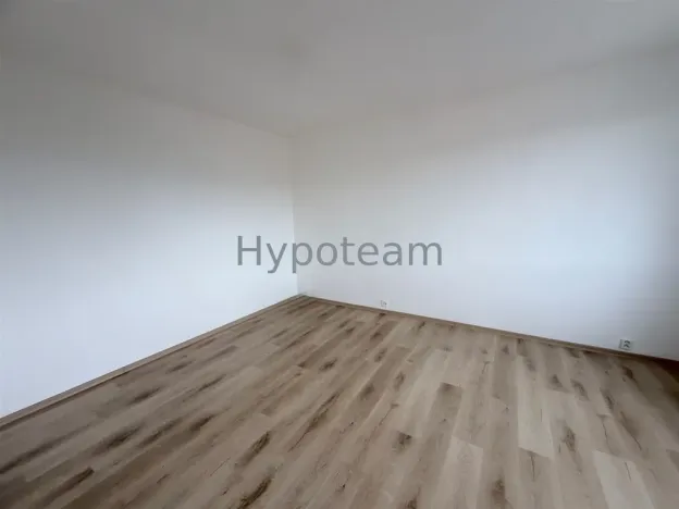 Pronájem bytu 1+1, Ústí nad Labem - Bukov, V Podhájí, 35 m2