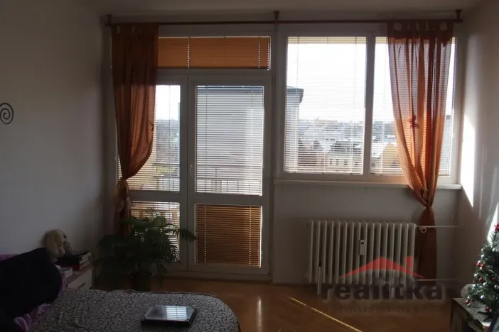 Pronájem bytu 1+1, Opava - Kateřinky, Holasická, 37 m2