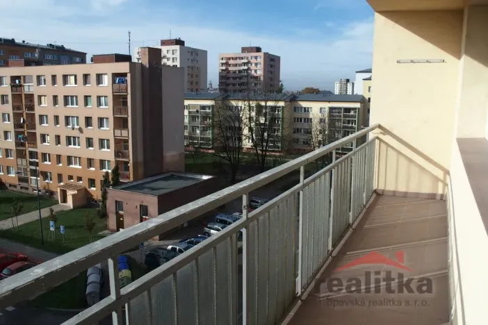 Pronájem bytu 1+1, Opava - Kateřinky, Holasická, 37 m2