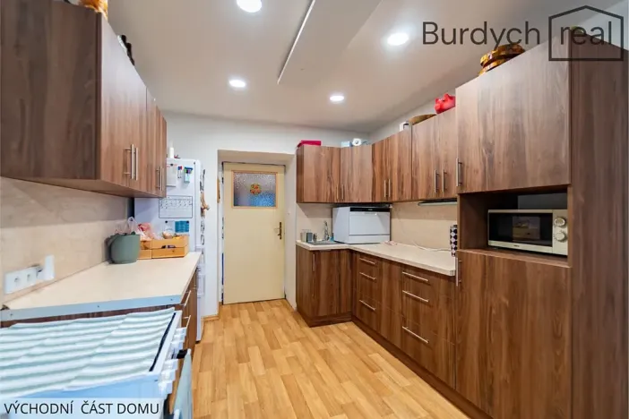 Prodej vícegeneračního domu, Slatiňany, 600 m2