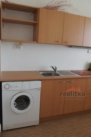 Pronájem bytu 1+1, Opava - Kylešovice, 17. listopadu, 35 m2