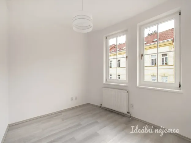 Pronájem bytu 2+kk, Praha - Žižkov, Chelčického, 45 m2