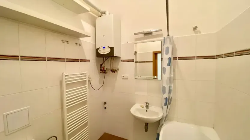 Pronájem bytu 2+1, Brno, Jana Uhra, 73 m2