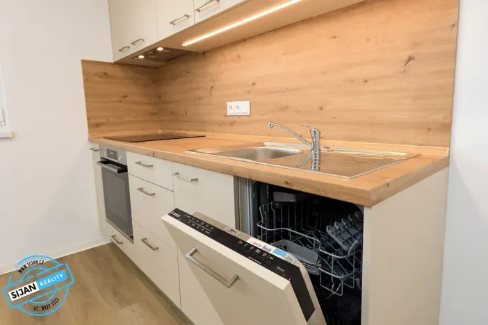 Pronájem bytu 2+kk, Opava, 36 m2