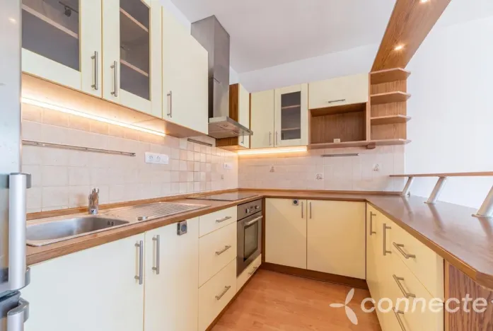 Pronájem bytu 2+kk, Praha - Uhříněves, Karla Zicha, 60 m2