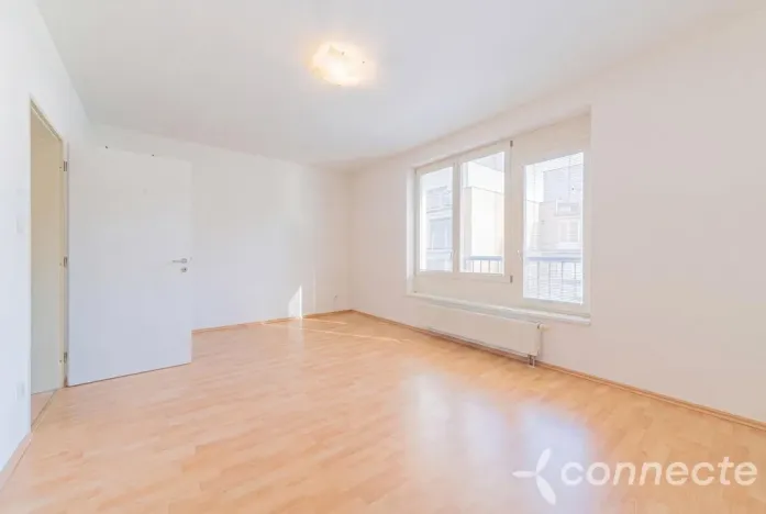 Pronájem bytu 2+kk, Praha - Uhříněves, Karla Zicha, 60 m2