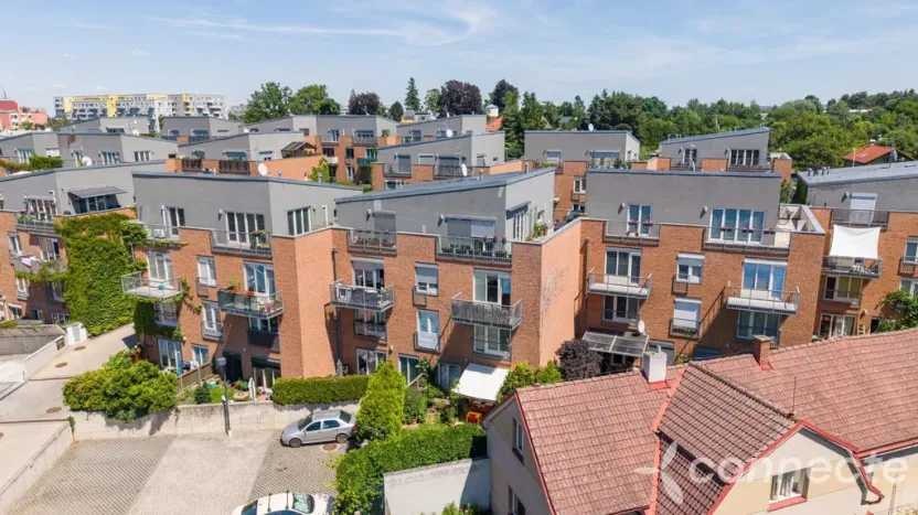 Pronájem bytu 2+kk, Praha - Uhříněves, Karla Zicha, 60 m2