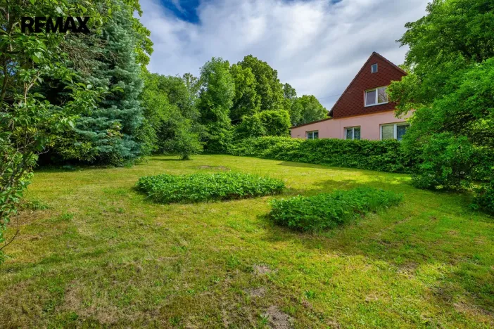 Prodej pozemku pro bydlení, Nové Město pod Smrkem, 768 m2