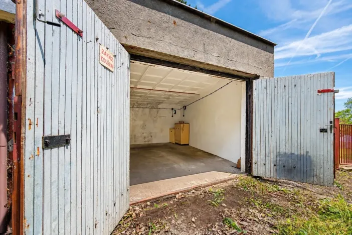 Pronájem garáže, Litvínov, K Loučkám, 32 m2