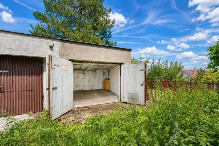Pronájem garáže, Litvínov, K Loučkám, 32 m2