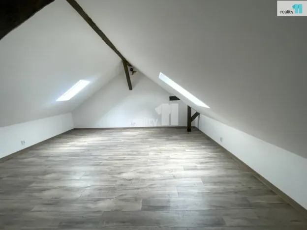 Prodej bytu 3+kk, Karlovy Vary - Rybáře, Sokolovská, 75 m2