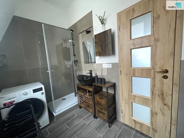 Prodej bytu 3+kk, Karlovy Vary - Rybáře, Sokolovská, 75 m2