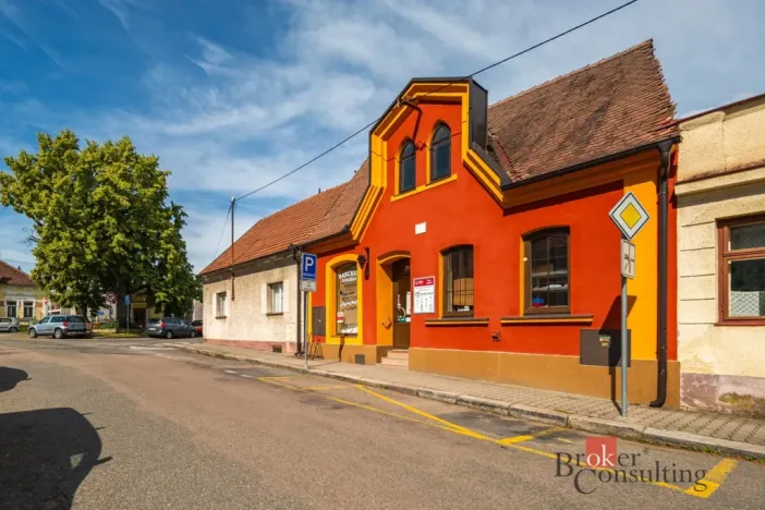 Prodej rodinného domu, Holice, Komenského, 150 m2