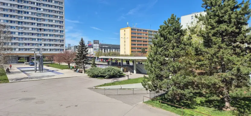 Prodej bytu 2+kk, Praha - Lhotka, Novodvorská, 41 m2