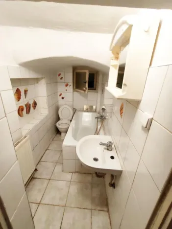 Pronájem bytu 1+kk, Teplice, Lípová, 33 m2
