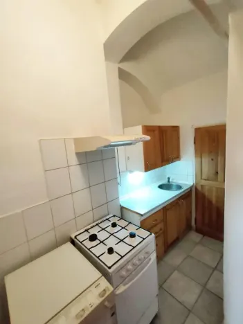 Pronájem bytu 1+kk, Teplice, Lípová, 33 m2