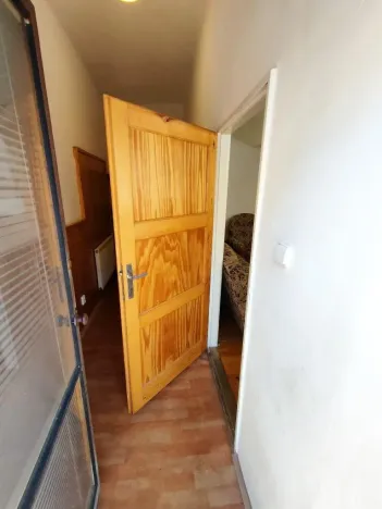 Pronájem bytu 1+kk, Teplice, Lípová, 33 m2