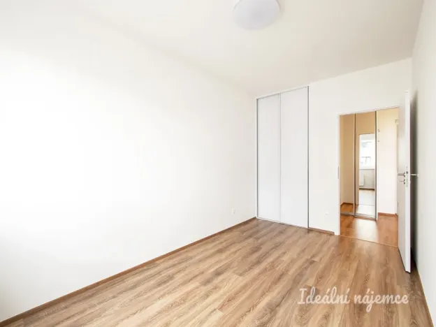 Pronájem bytu 2+kk, Praha - Kbely, Sedlářova, 50 m2