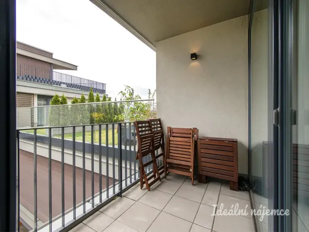 Pronájem bytu 3+kk, Praha - Prosek, Žitenická, 68 m2