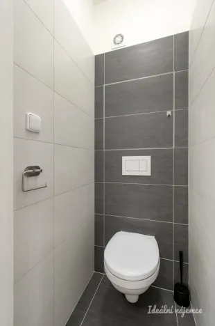 Pronájem bytu 4+1, Praha - Černý Most, Generála Janouška, 96 m2