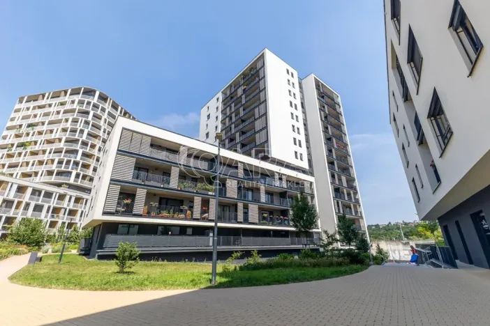 Pronájem bytu 2+kk, Praha - Modřany, Mezi vodami, 55 m2