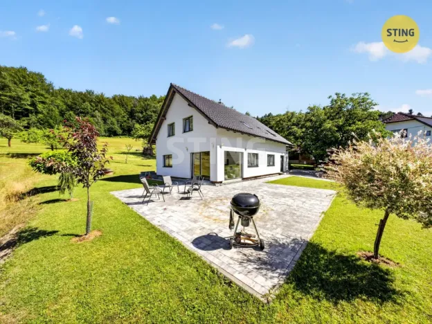 Prodej rodinného domu, Rožnov pod Radhoštěm, V Mokrém, 250 m2