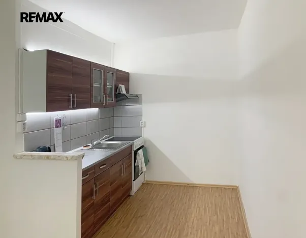 Pronájem bytu 2+kk, Rakovník, Spalova, 42 m2