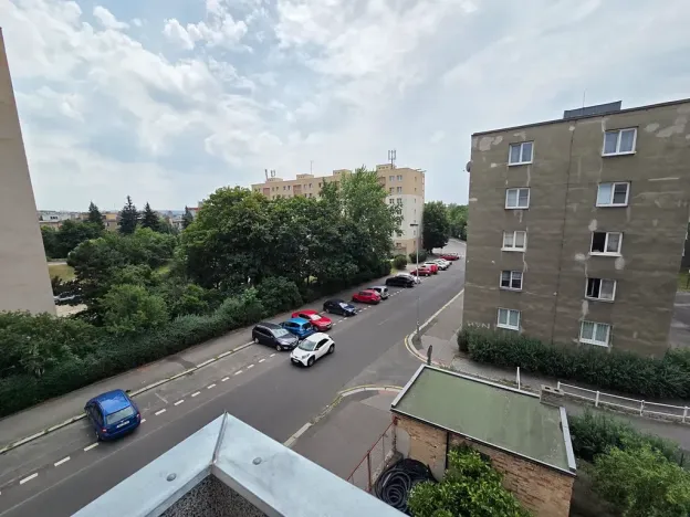 Pronájem bytu 2+kk, Praha - Vinohrady, Nad olšinami, 47 m2