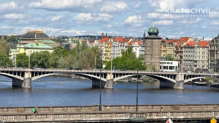 Prodej bytu 3+kk, Praha - Smíchov, Hořejší nábřeží, 117 m2