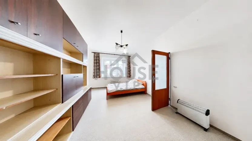 Prodej bytu 2+kk, Praha - Břevnov, Za Strahovem, 50 m2