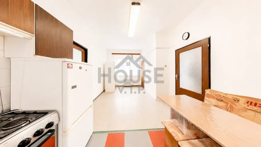 Prodej bytu 2+kk, Praha - Břevnov, Za Strahovem, 50 m2