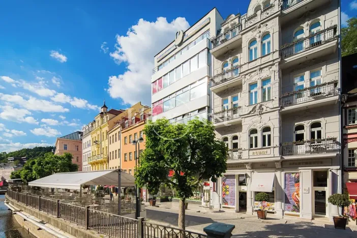 Prodej bytu 3+kk, Karlovy Vary, Vřídelní, 91 m2