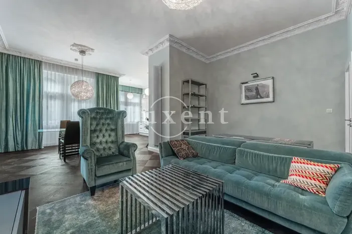 Prodej bytu 3+kk, Karlovy Vary, Vřídelní, 238 m2