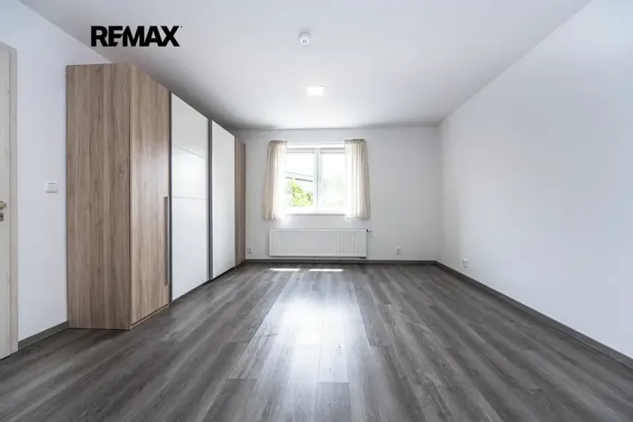 Pronájem rodinného domu, Praha - Strašnice, U trati, 120 m2