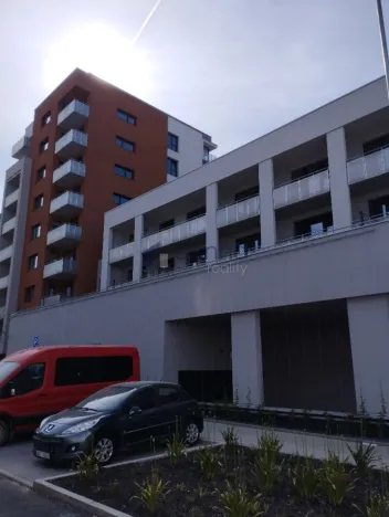 Pronájem bytu 1+kk, Praha, Bukačova, 36 m2