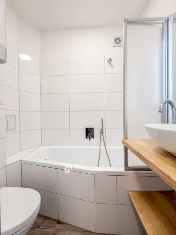 Pronájem bytu 2+kk, Znojmo, Jugoslávská, 40 m2