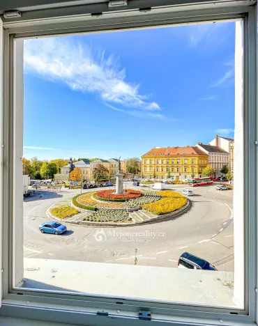 Pronájem bytu 2+kk, Znojmo, Mariánské náměstí, 60 m2