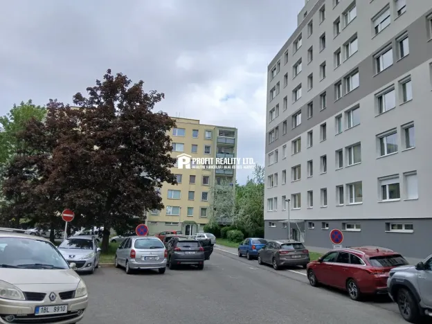 Prodej bytu 1+kk, Praha - Háje, Matúškova, 32 m2