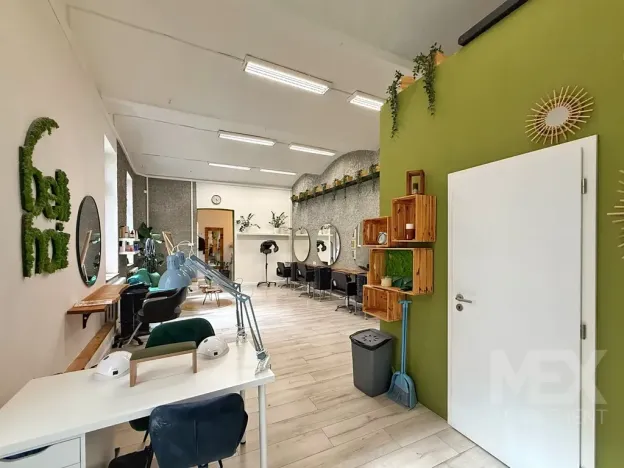 Pronájem obchodního prostoru, Praha - Žižkov, Husitská, 89 m2