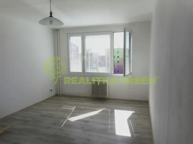 Prodej bytu 2+1, Veselí nad Lužnicí, Ak. Bydžovského, 60 m2